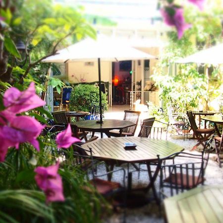 Privat Hotel Liberty סיטגס מראה חיצוני תמונה