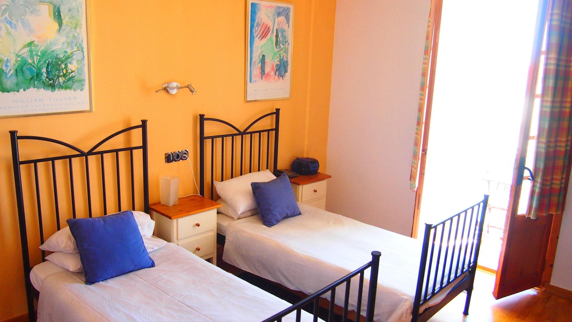 Privat Hotel Liberty סיטגס מראה חיצוני תמונה